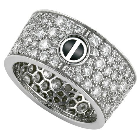 cartier pave love ring